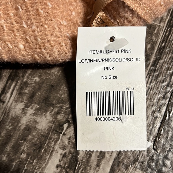 The Paper Store Infinity Scarf - Picture 4 of 6